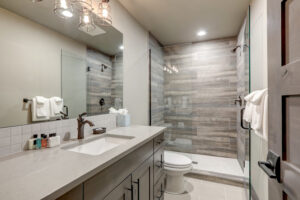 Natural New Classic Bathroom Interior with New Glass and Ceramic By Quoted Renos