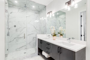 Chicago USA A Beautiful Bathroom By Quoted Renos
